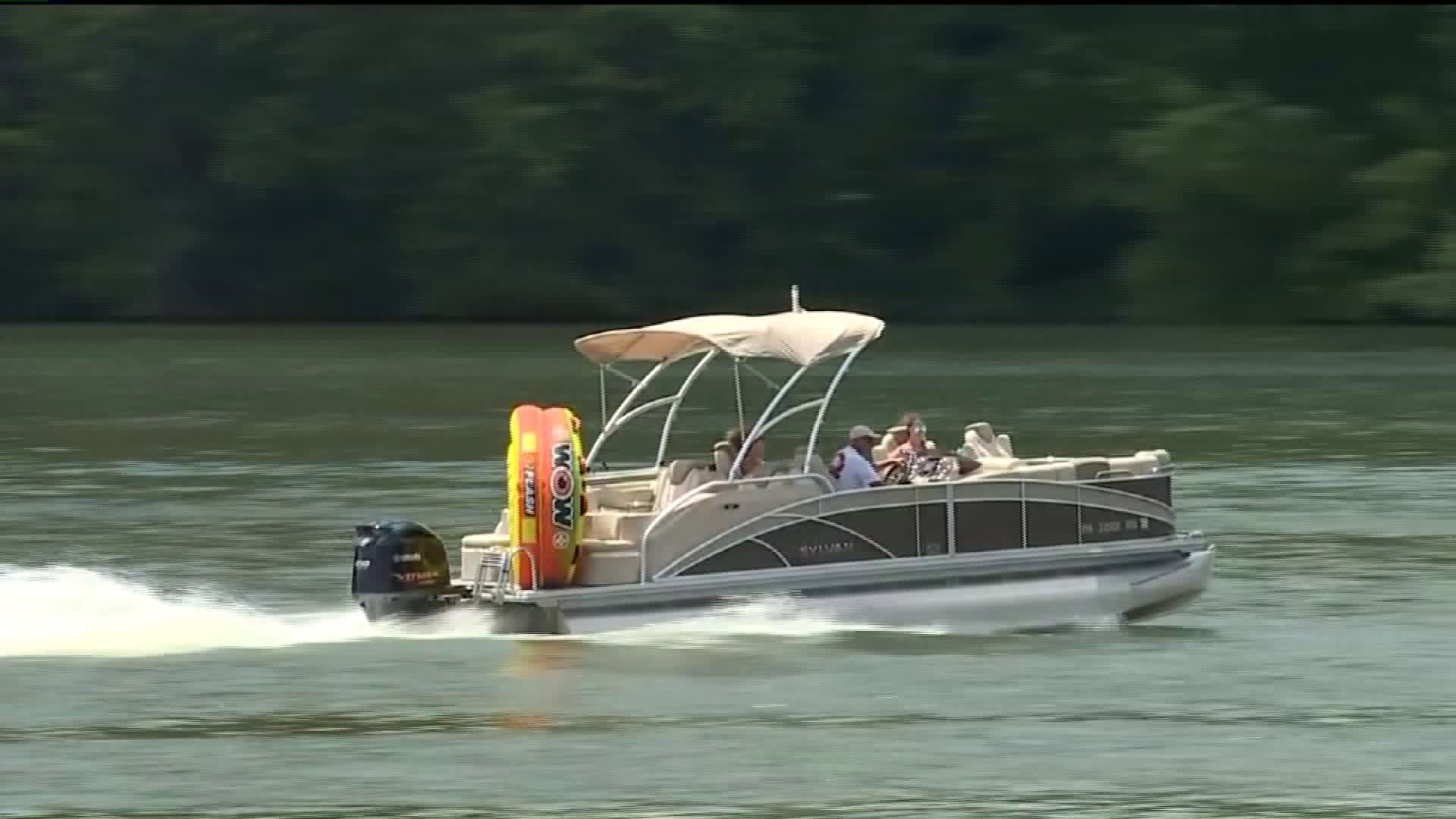 Boaters Enjoy Holiday Weekend