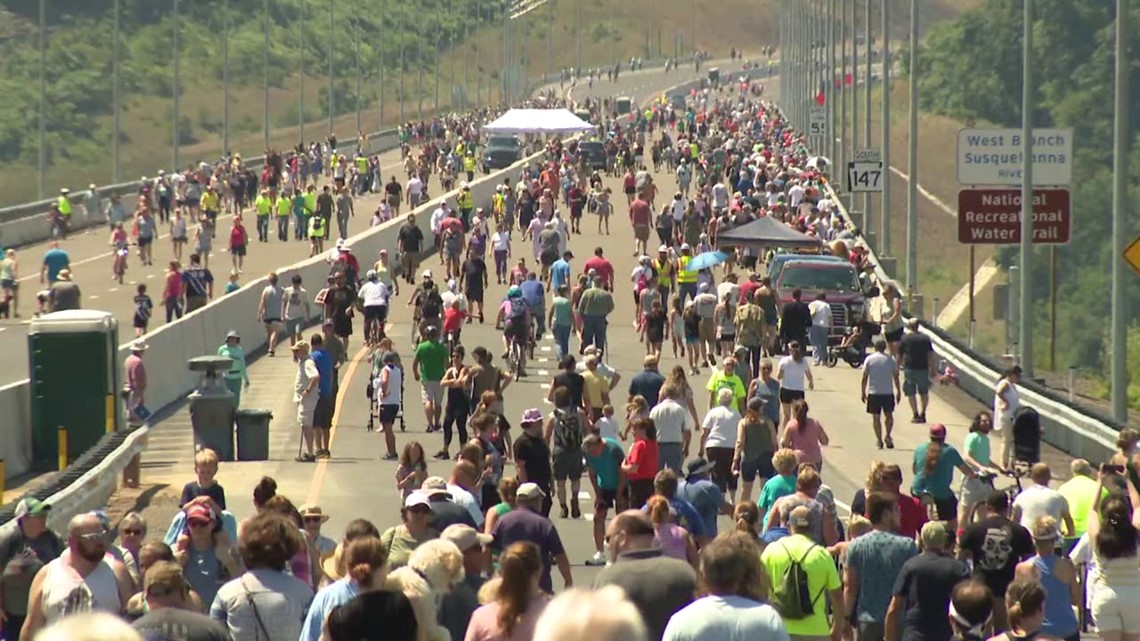 Thousands walk at highway debut in Northumberland County - Vimarsana News
