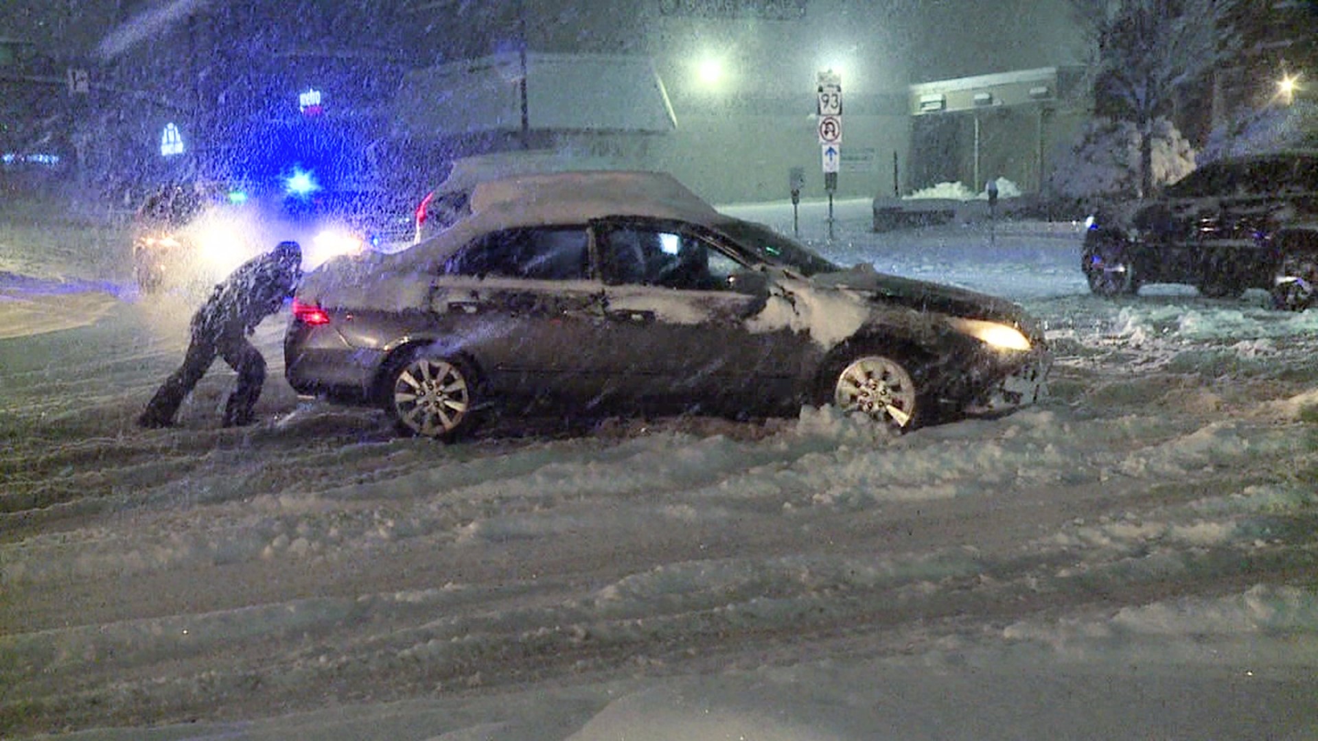 Newswatch 16's Andy Palumbo found drivers struggling on their Tuesday morning commute.