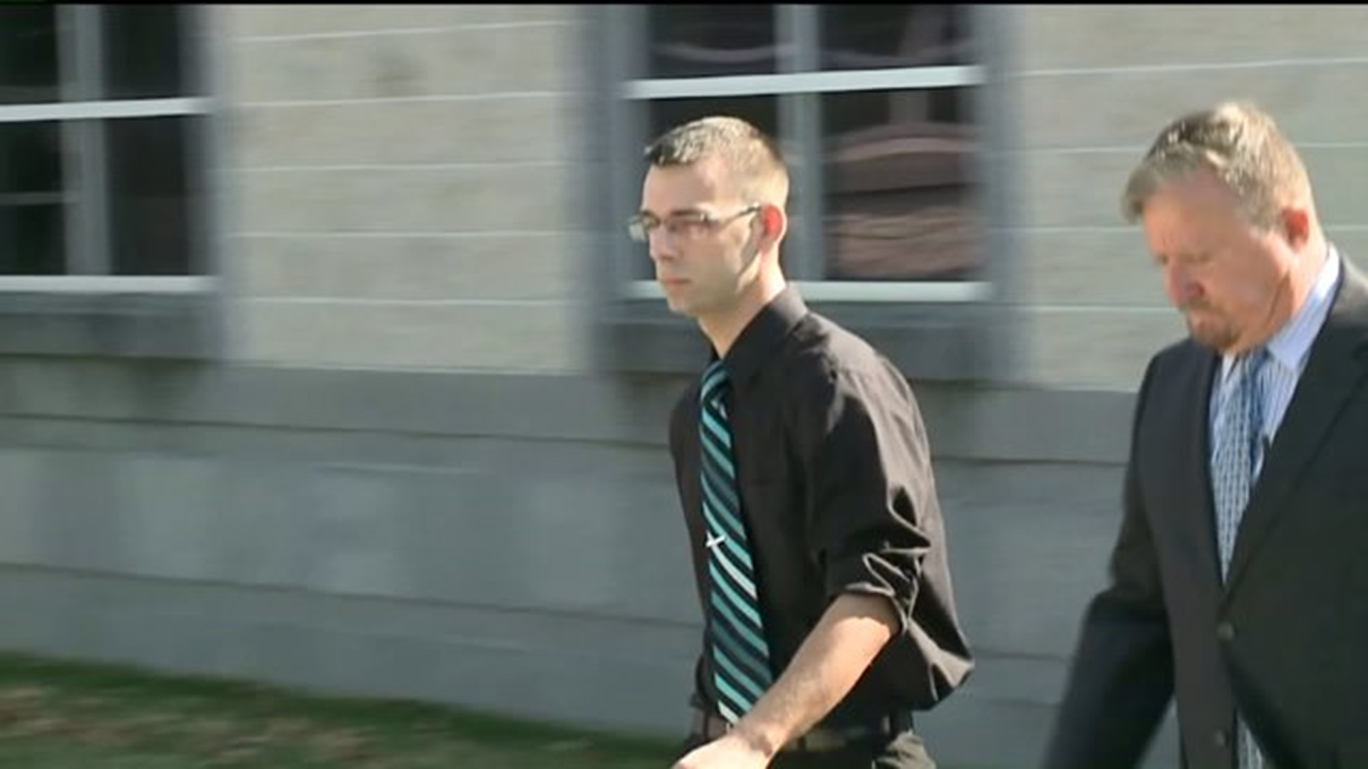 EMT Accused of Sexually Assaulting Patients in Ambulance Back in Court