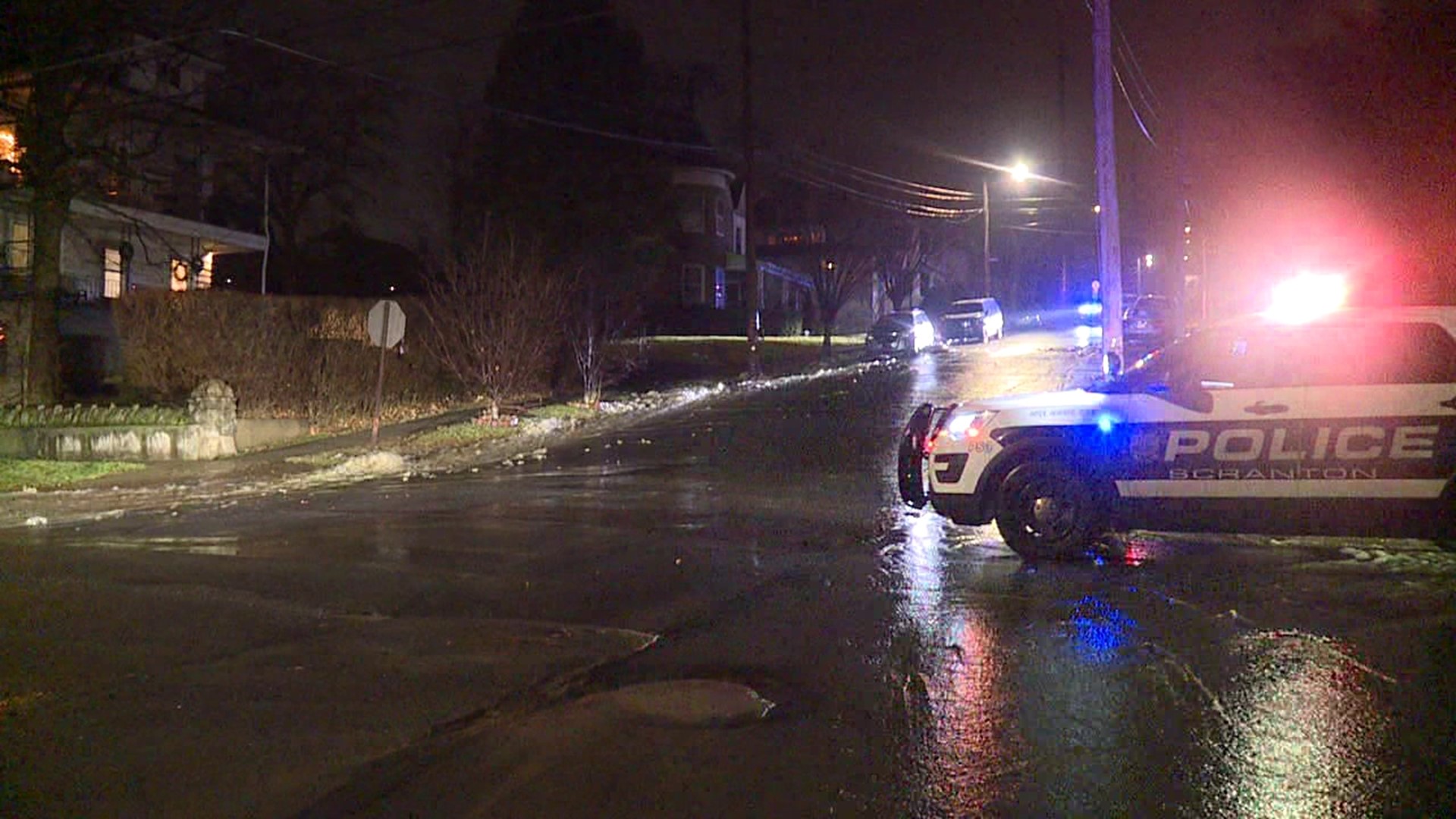 repairs-underway-on-broken-water-main-break-in-scranton-wnep