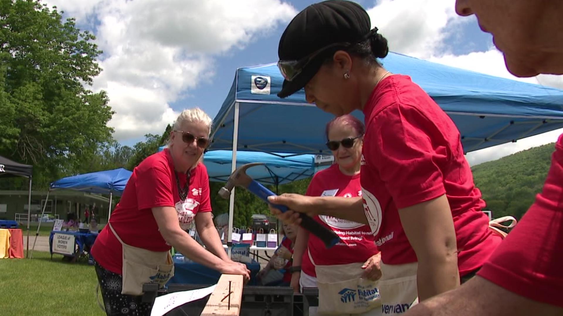 Teams competed for the Golden Hammer on Sunday at Shawnee Inn and Golf Resort to raise cash for a local nonprofit.