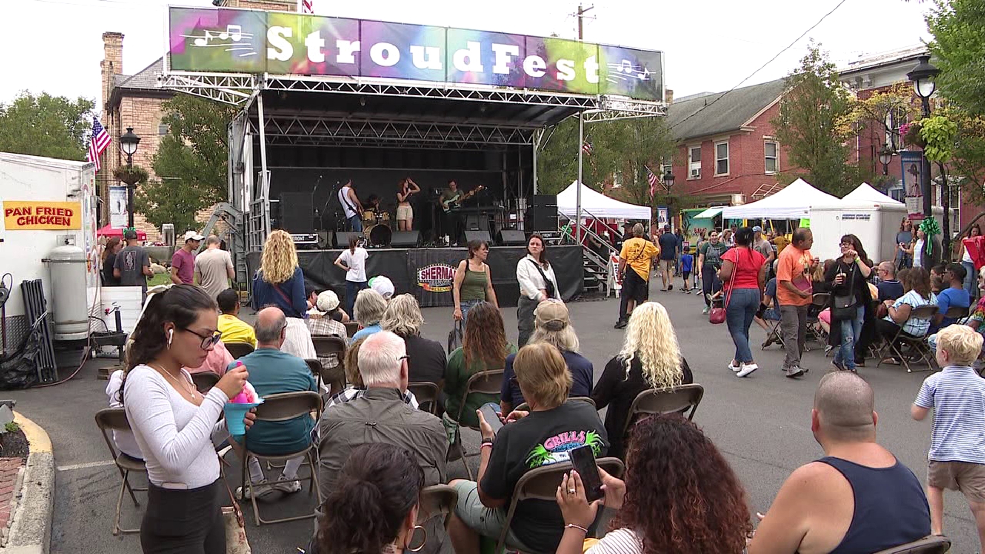 The festival, featuring live music, vendors, and plenty of tasty treats, returned to Main Street in downtown Stroudsburg on Saturday.