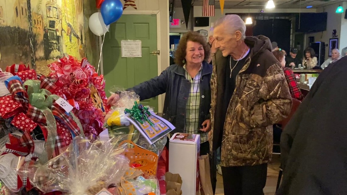 Benefit helps veteran battling cancer - Vimarsana News