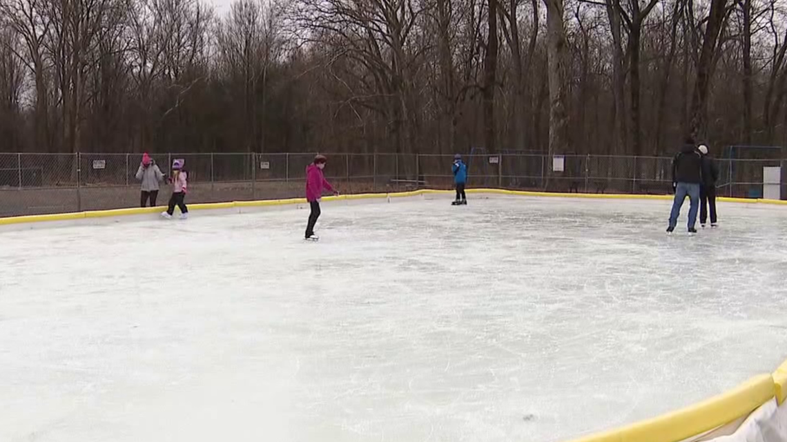 Pocono Township Ice Rink opens for the season | wnep.com