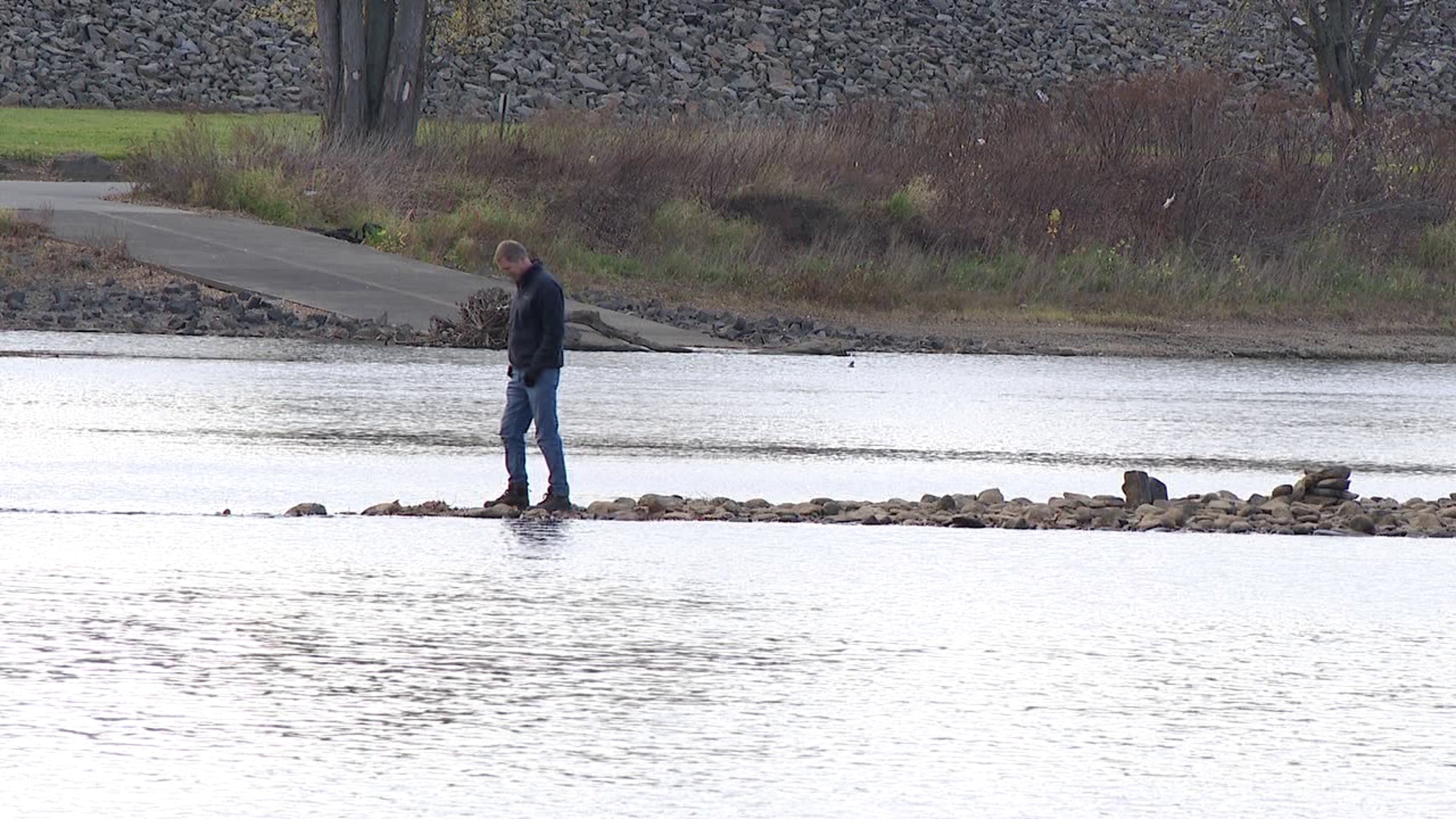 Newswatch 16's Jon Meyer treks along the Susquehanna River, which is flowing at one of its lowest levels.