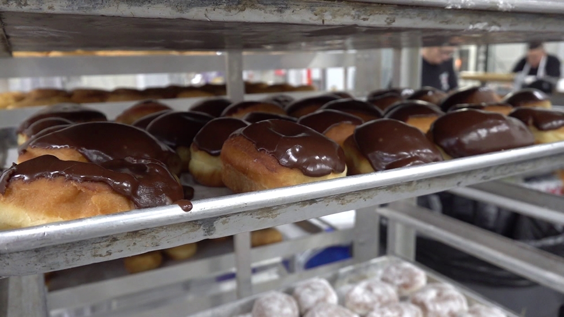 Plain 'n Fancy Donut Shop reopens