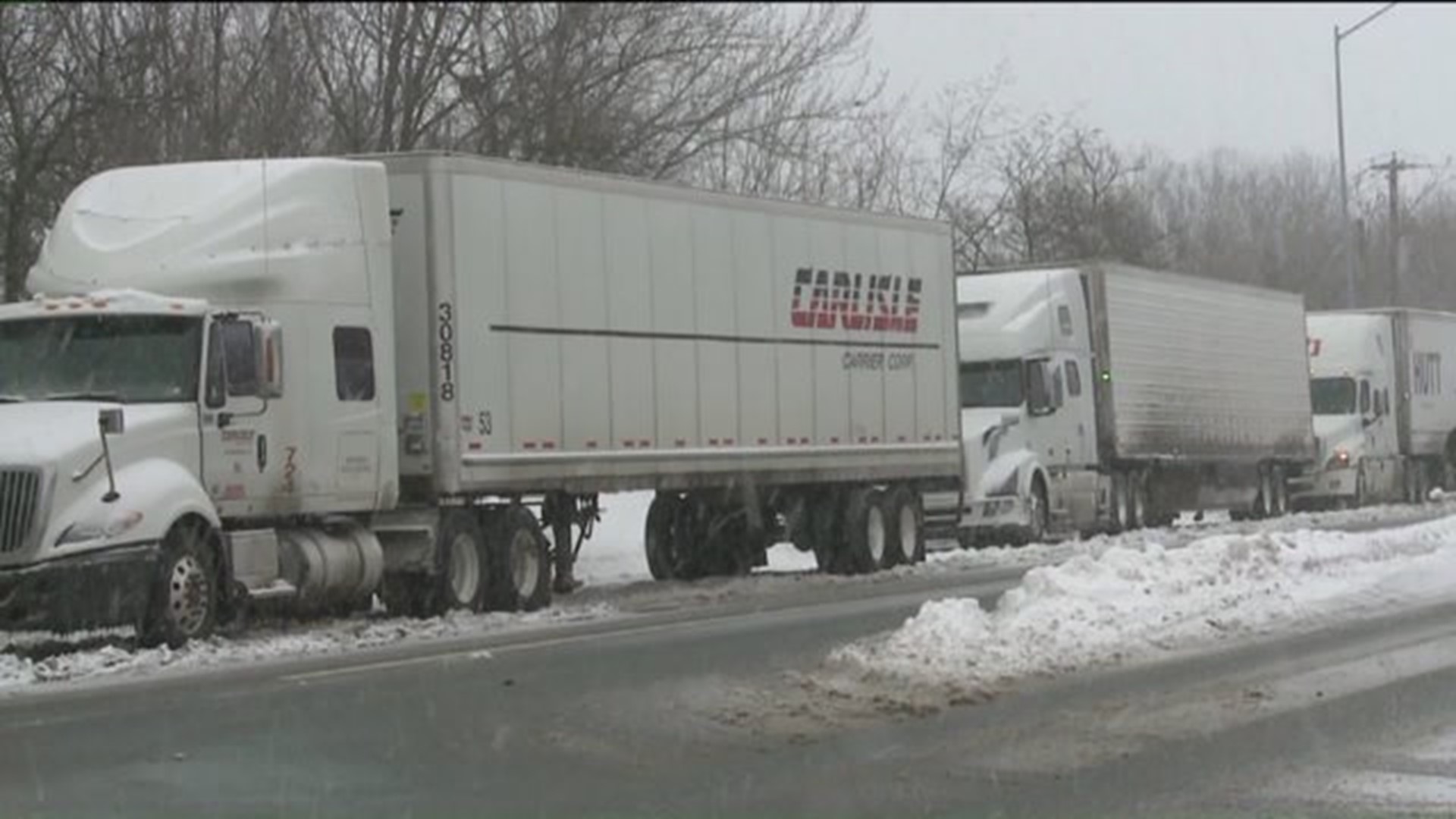 Truck Ban in NY Fills PA Truck Stops with Rigs