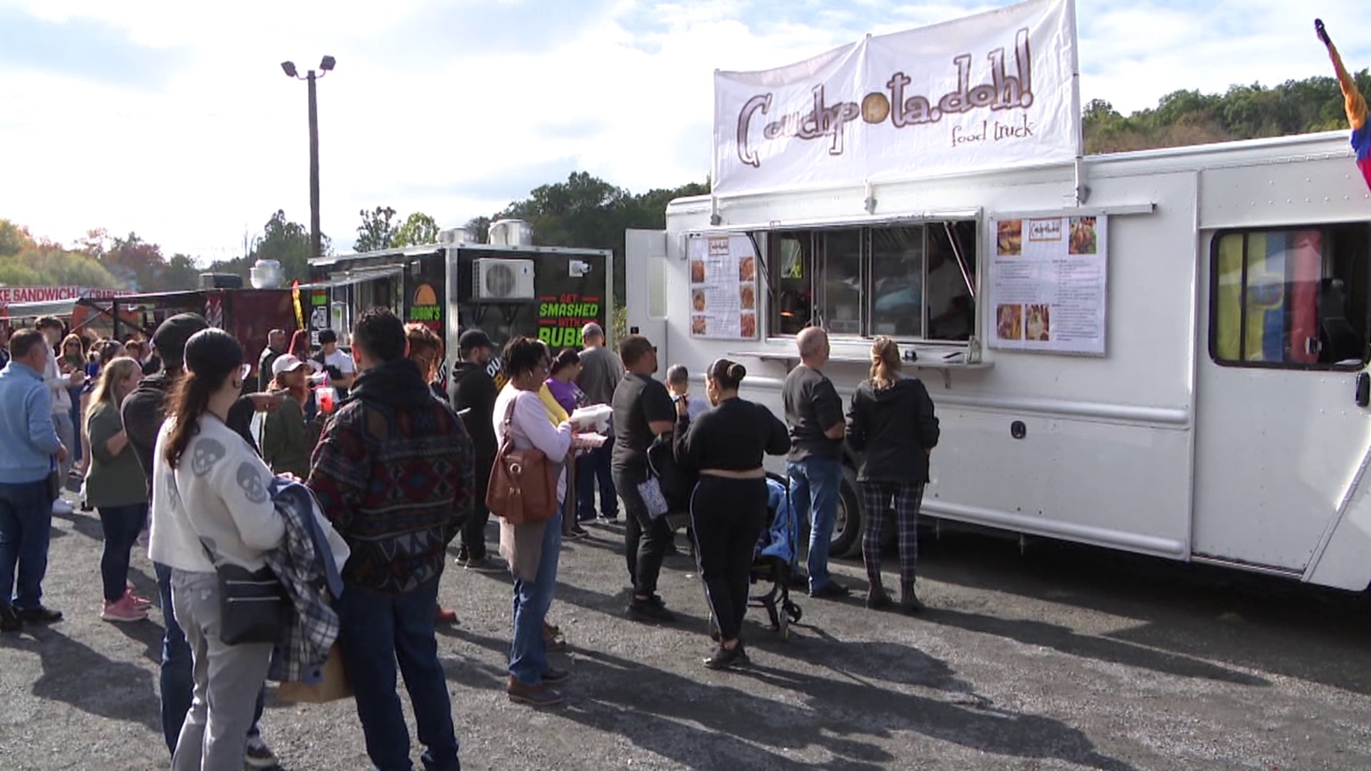 It's a weekend of food brought to you on four wheels. Newswatch 16's Emily Kress takes us to monroe county for the Pocono Food Truck Festival.