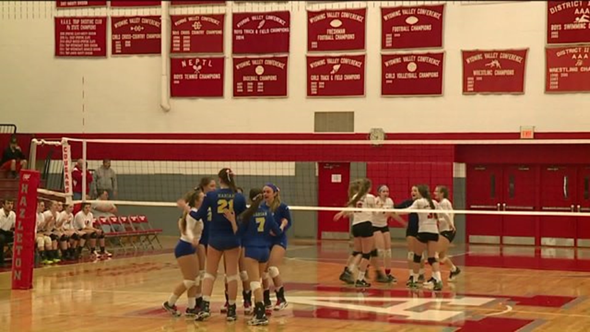Marian Catholic Beats Blue Ridge in State Volleyball Quarters