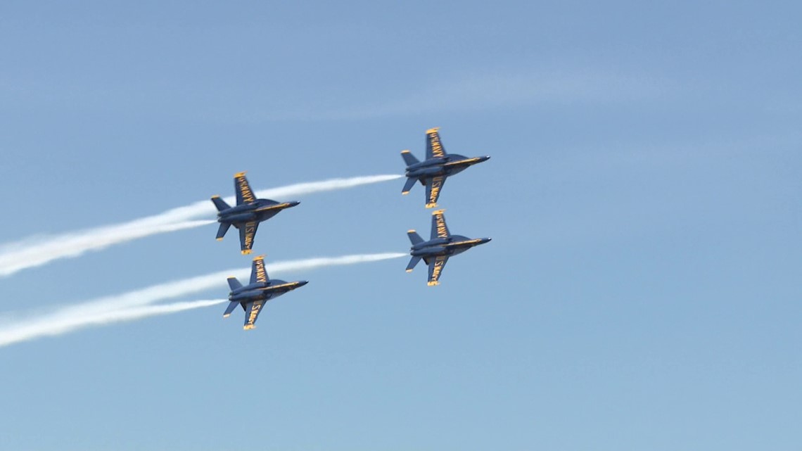 Air show kicks off at Pocono Raceway