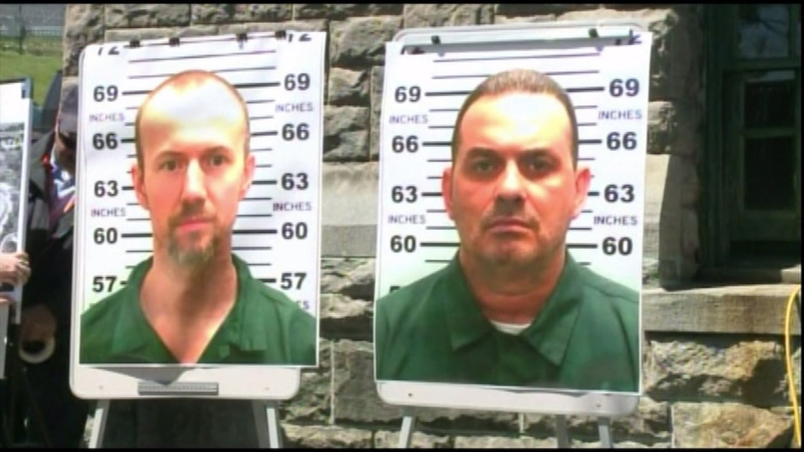 2 murderers escape prison 2 murderers escape prison