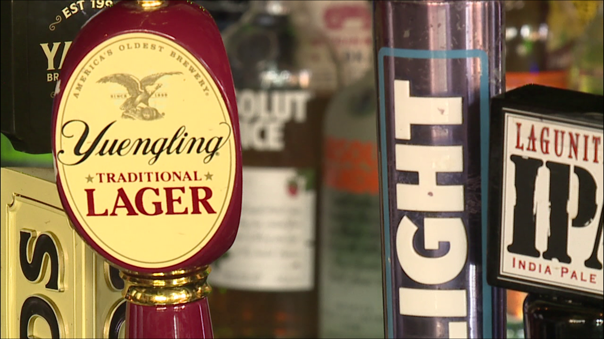 Starting Monday, September 21st alcohol sales at restaurants and bars need to be cut off by 10 p.m.