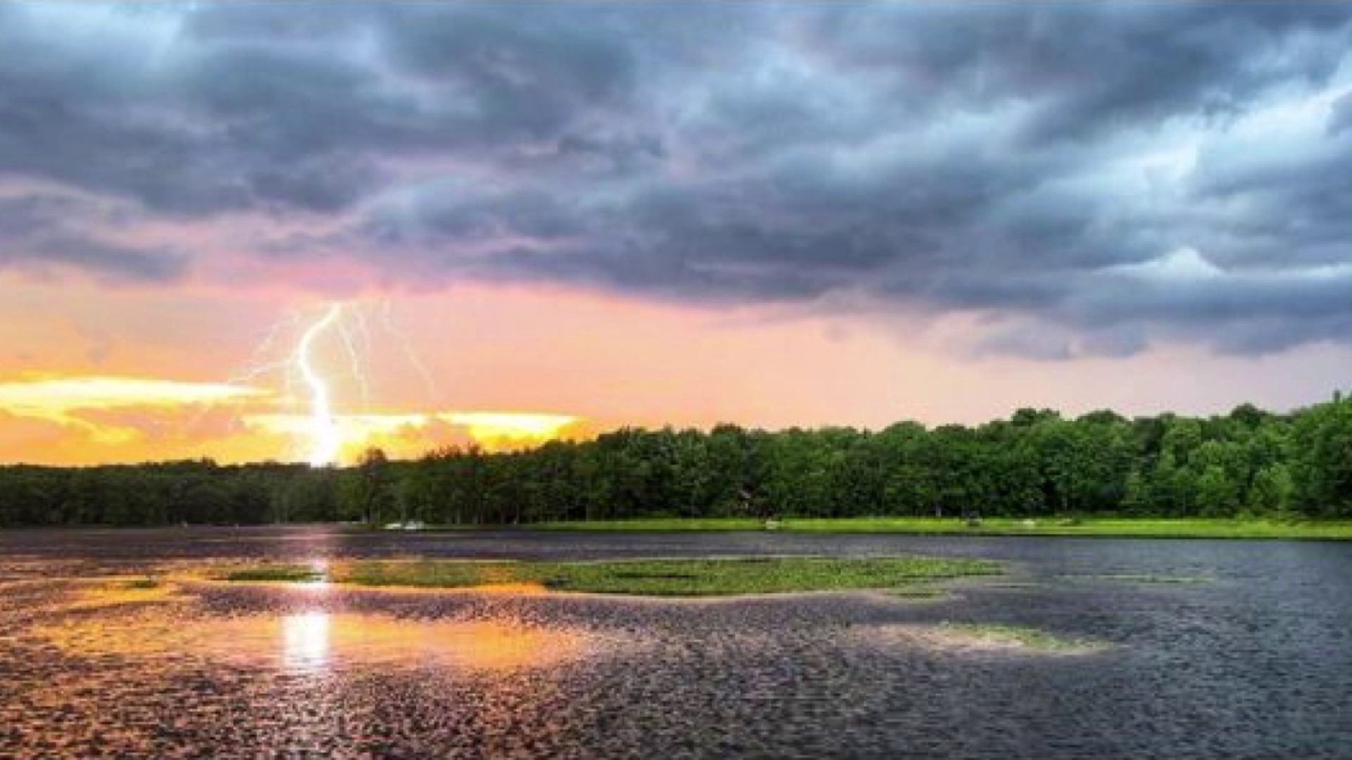 Strong storms came through the area, and our viewers sent in many pictures. Jon Meyer shares some.