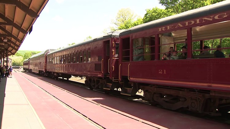 Jim Thorpe prepares for train passengers ahead of holiday weekend