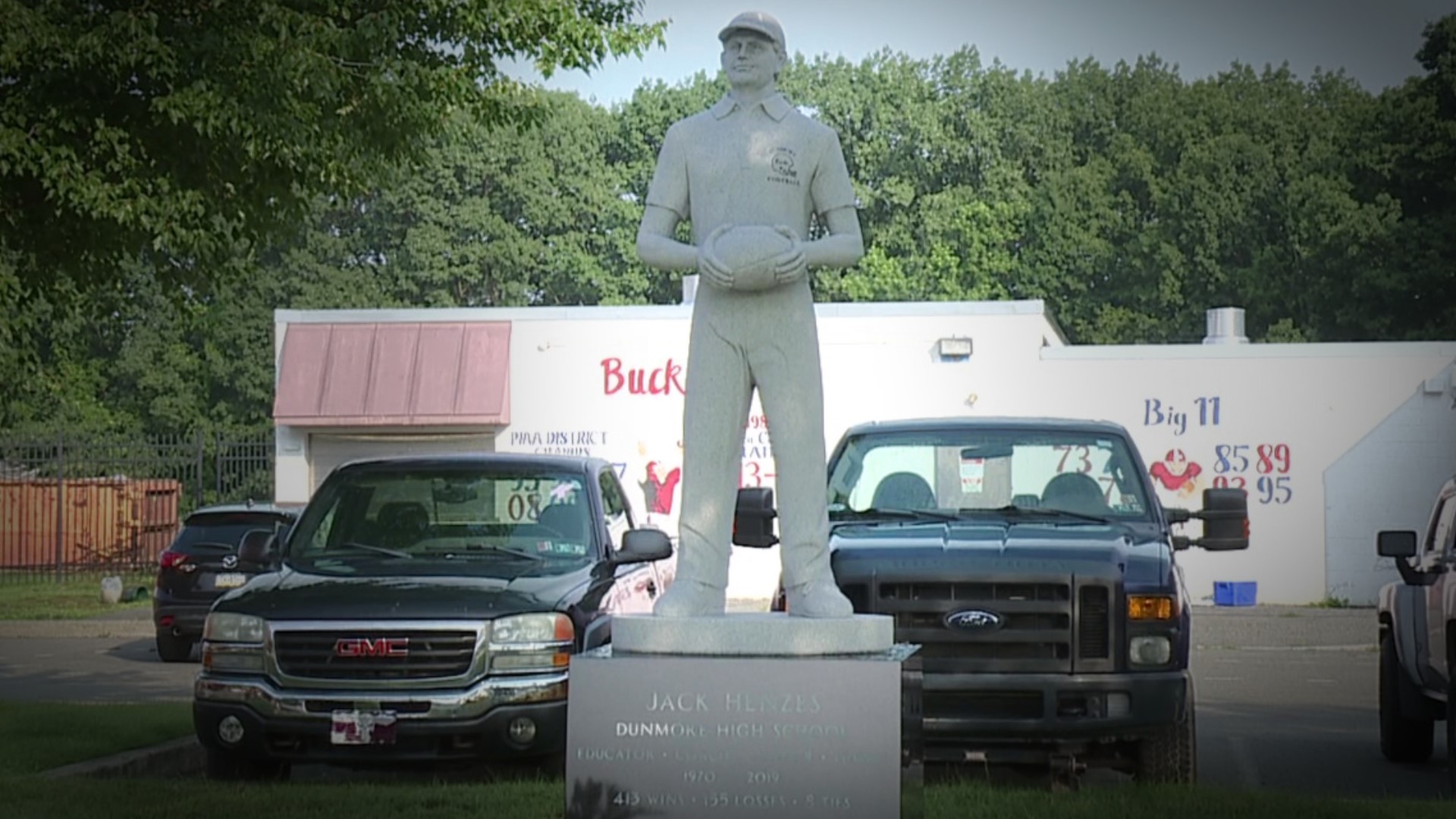 Newswatch 16's Andy Palumbo was in Dunmore as friends remembered the man who brought so much glory to Bucktown.