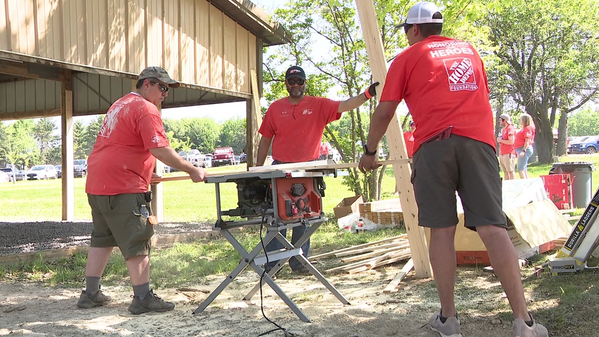 From building picnic tables to mulching and painting, Home Depot associates volunteer their time as part of the company's mission to help veteran causes.