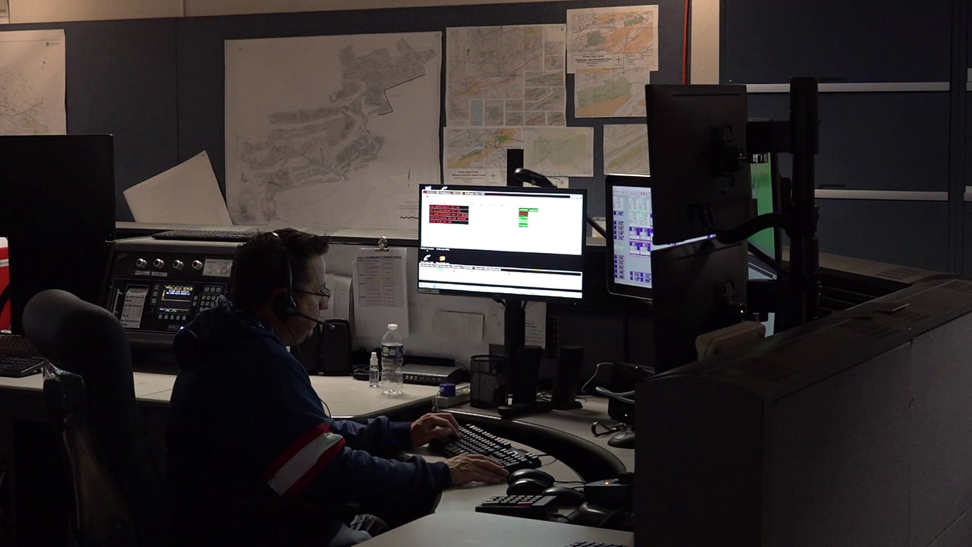 911 call centers all over our area are struggling to find people to help answer emergency calls.