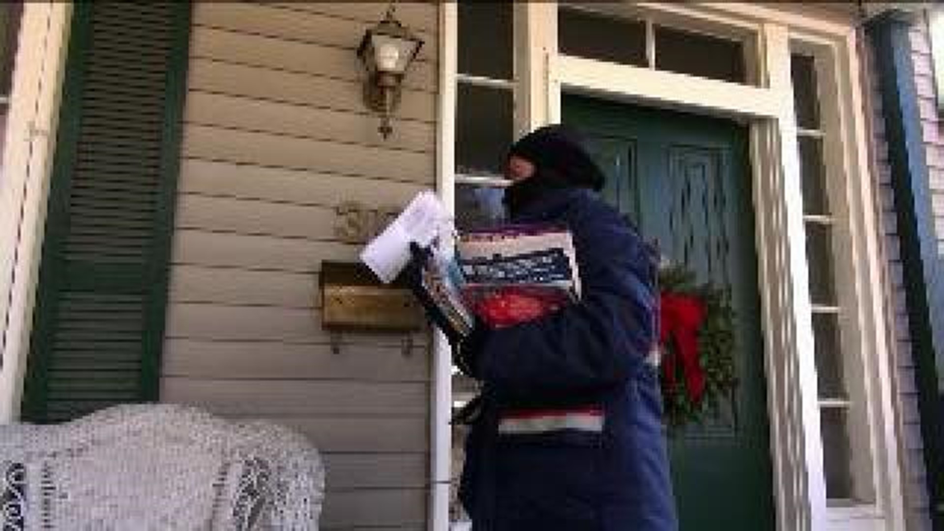 Delivery Workers Brave the Cold