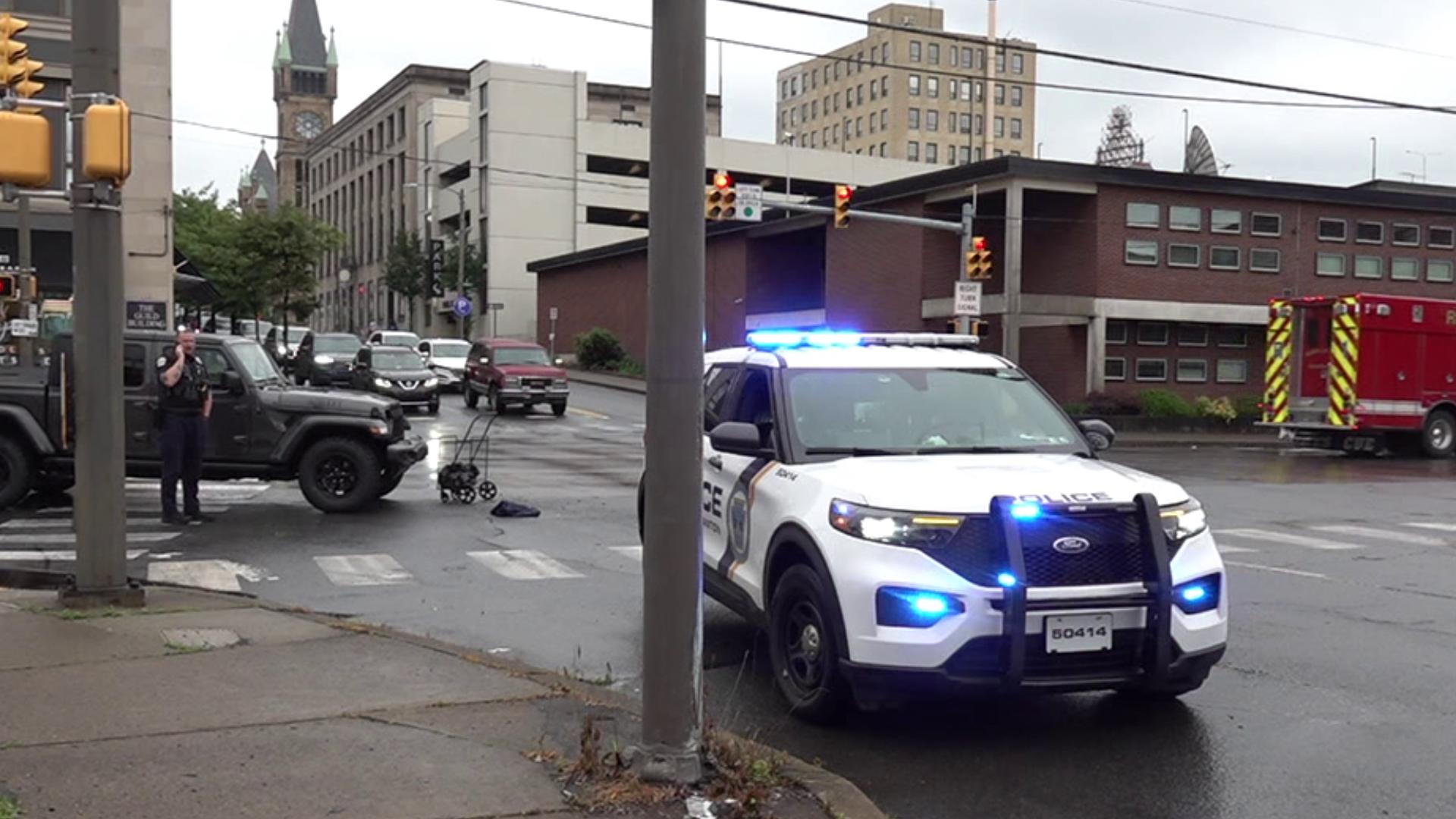 Pedestrian struck, suffers minor injuries in Lackawanna County | wnep.com