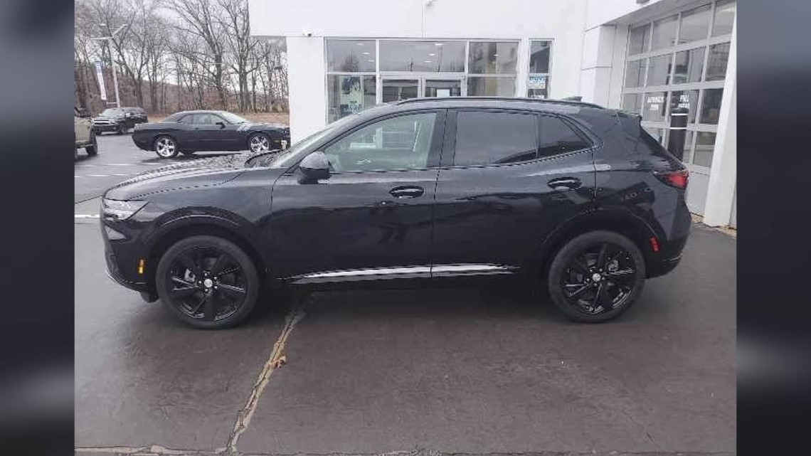 Woman's car stolen ... by a gentleman - Vimarsana News