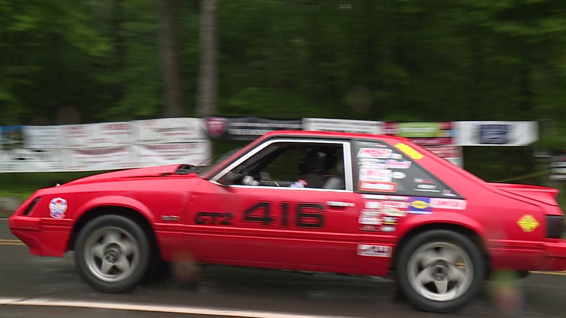 Drivers Tackle Hill Climb in Weatherly