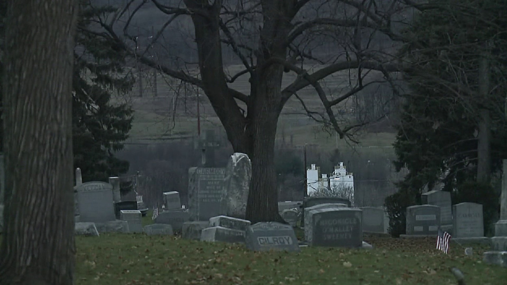 Historians in Lackawanna County are hosting a spooky scavenger hunt through local cemeteries. Newswatch 16's Elizabeth Worthington has the hair-raising report.
