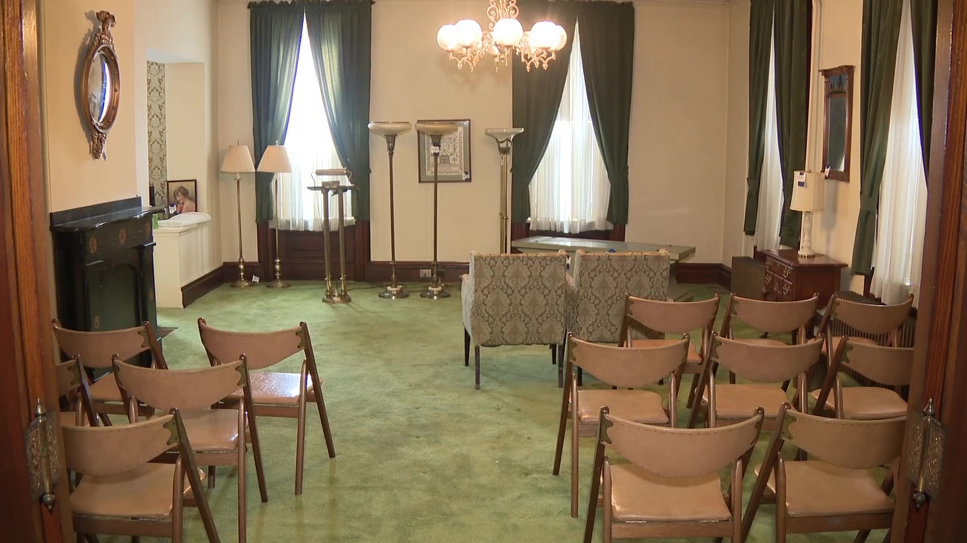 You can bid on items inside the former Jerry Wirt Blank Funeral Home.