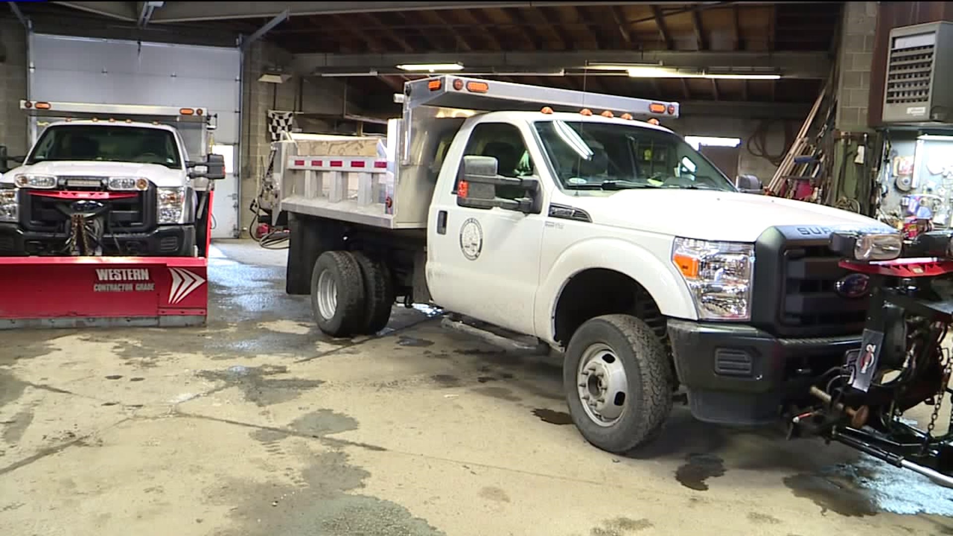 Maintenance Crews in Poconos Preparing for Winter Storm