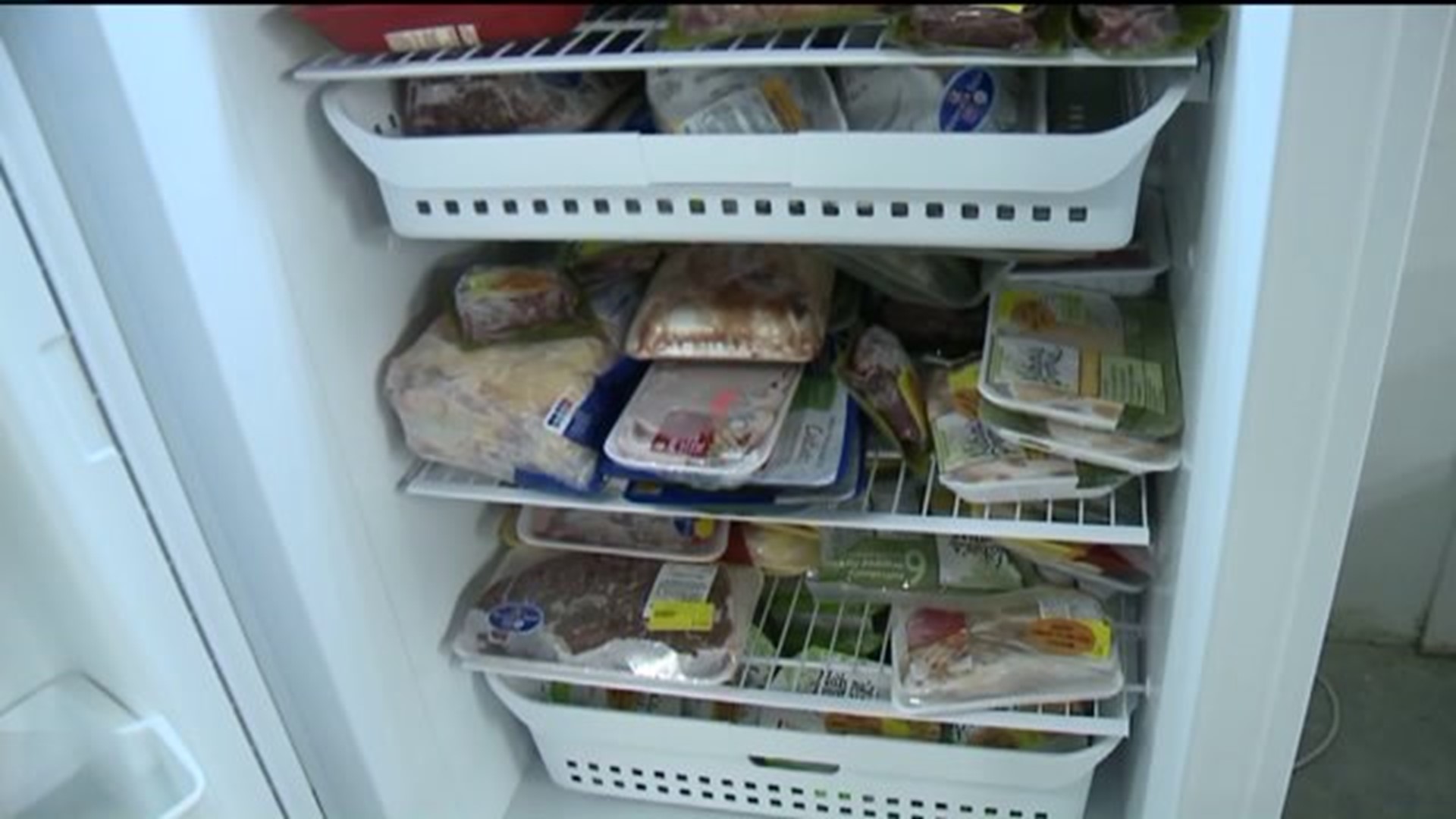 Fridge Donations Help Food Pantry