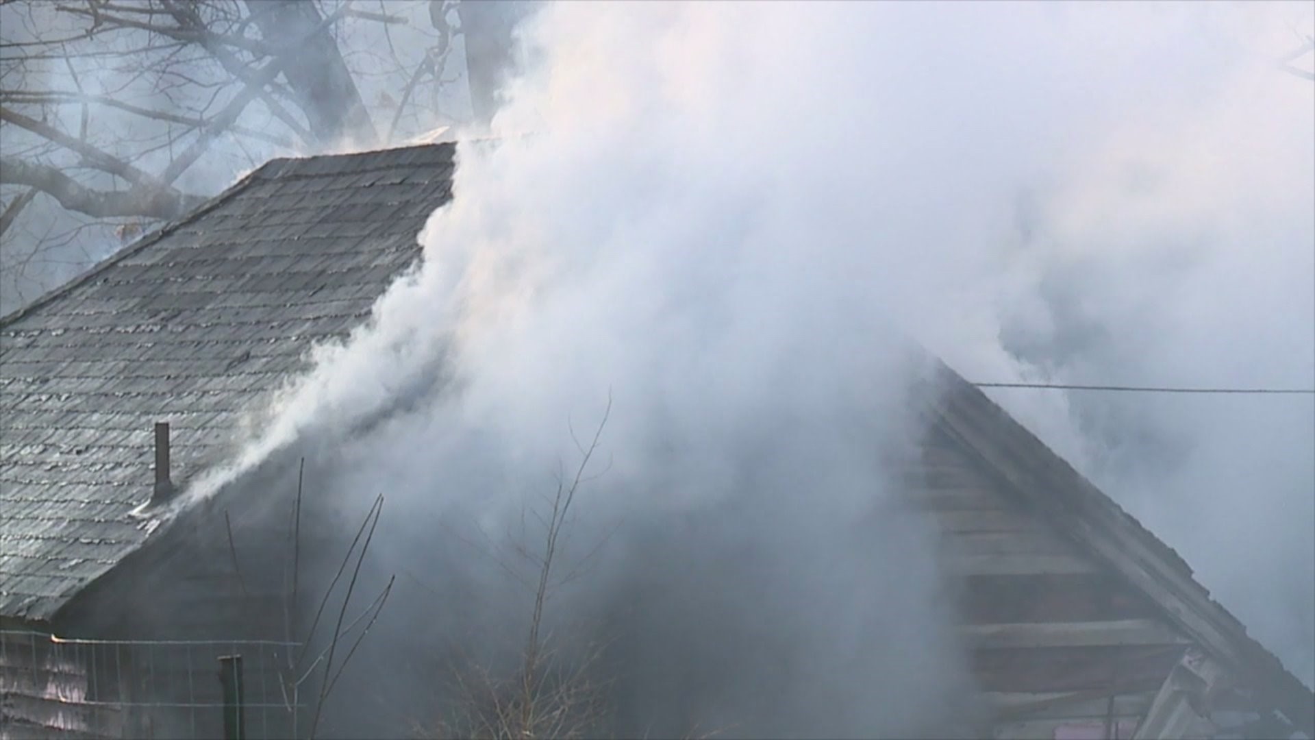 Fire Destroys Wayne County Home