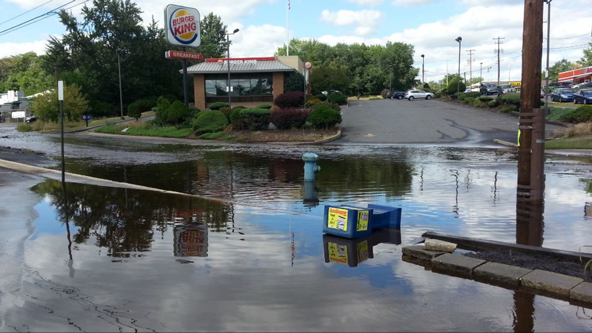 Broken Water Main Floods West Scranton Streets