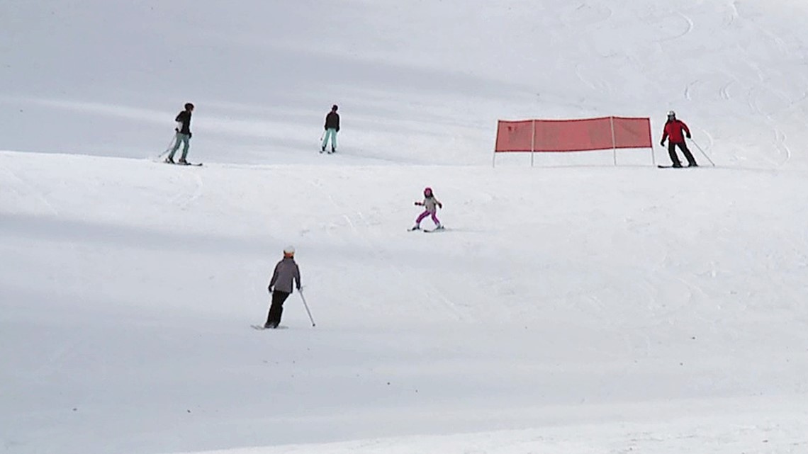 Elk Mountain hoping for good holiday weekend - Vimarsana News