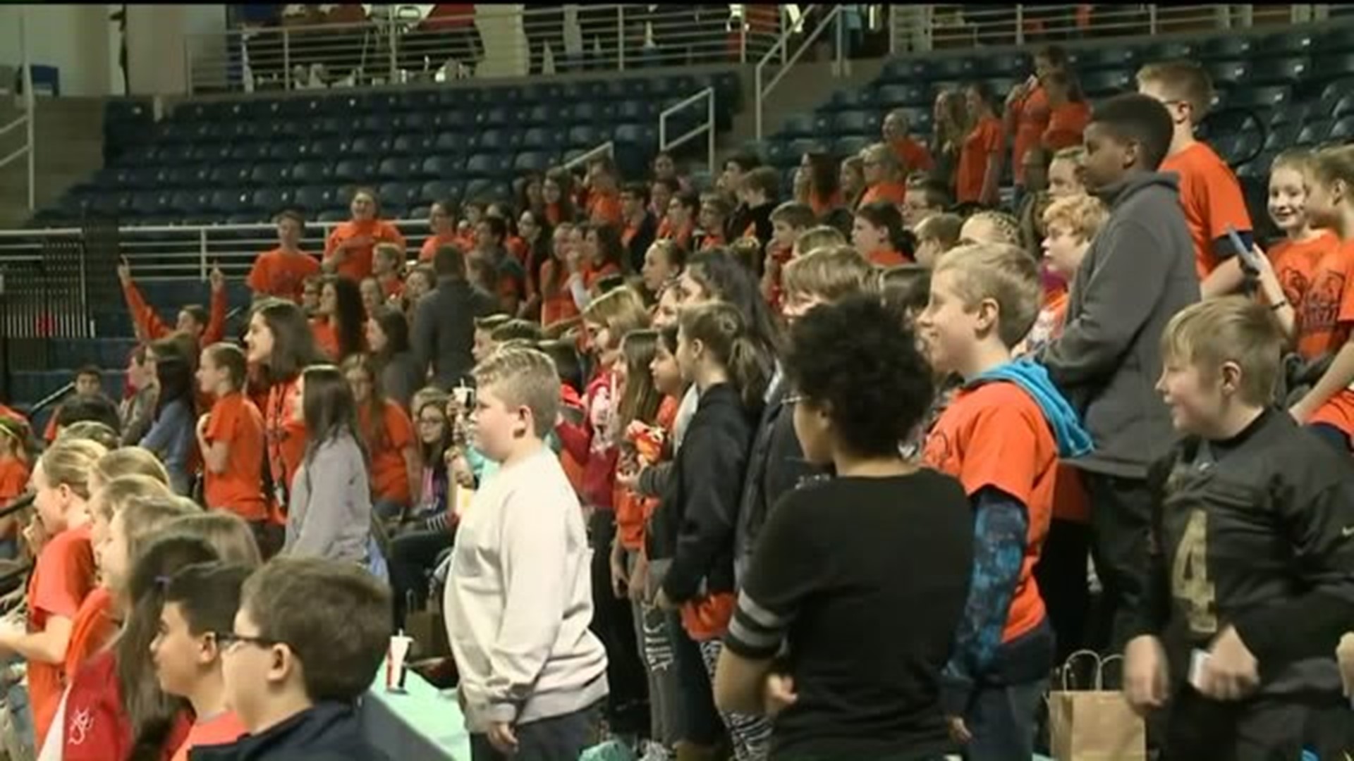 Student Athletes Talk to Kids About Bullying
