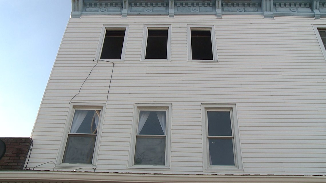 Apartment Building in Mount Carmel Hit by Flames