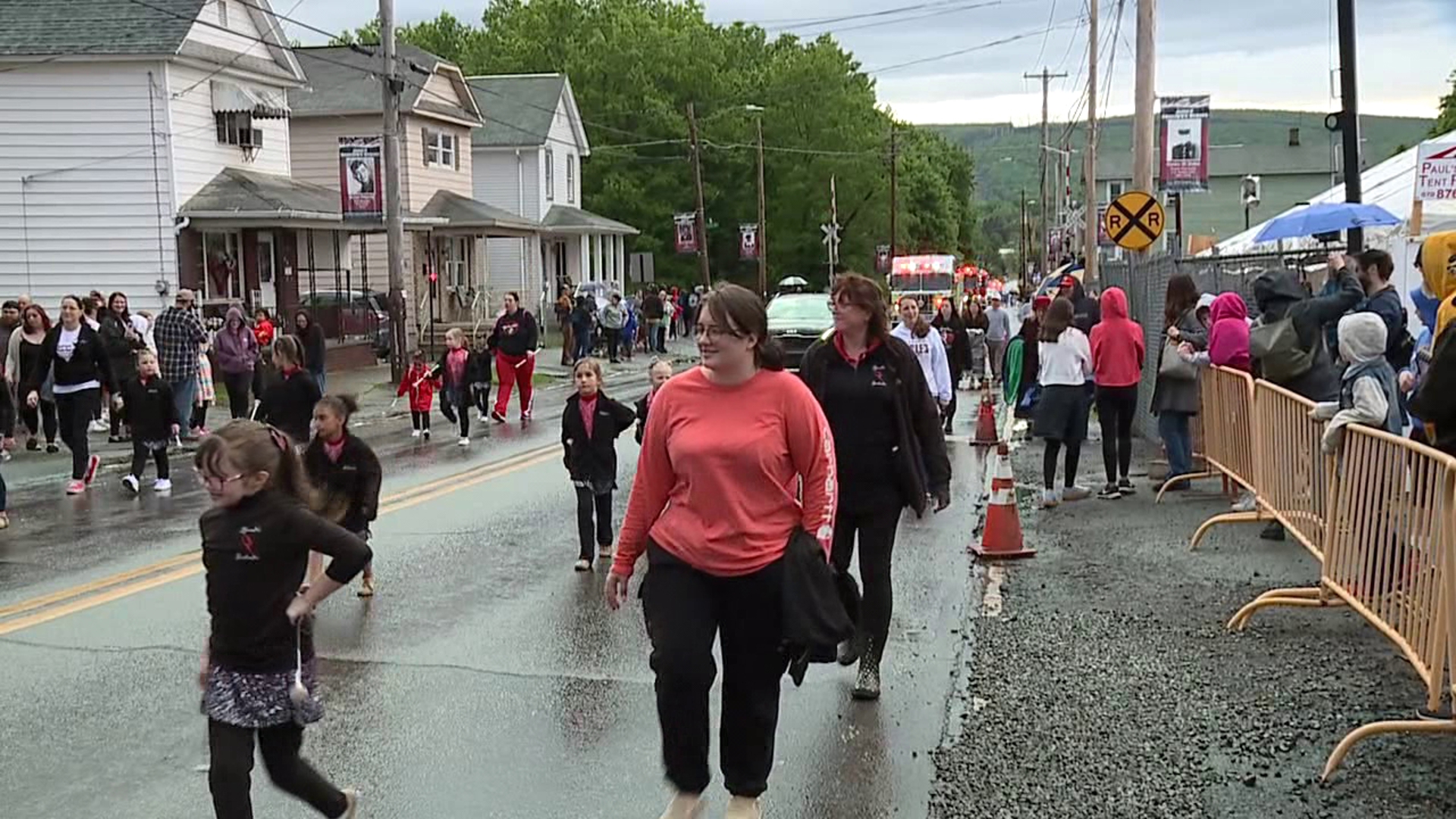 With only one day to go until the famous Jessup St. Ubaldo Race, folks and Jessup celebrated the first responders who helped bring the race together with a parade.