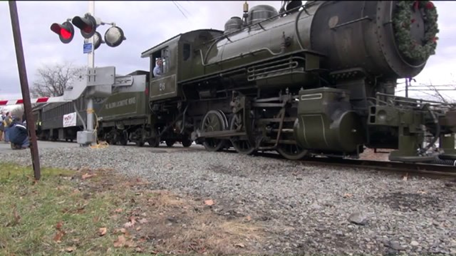Santa Ditches Sleigh, Rides Train Through Lackawanna County