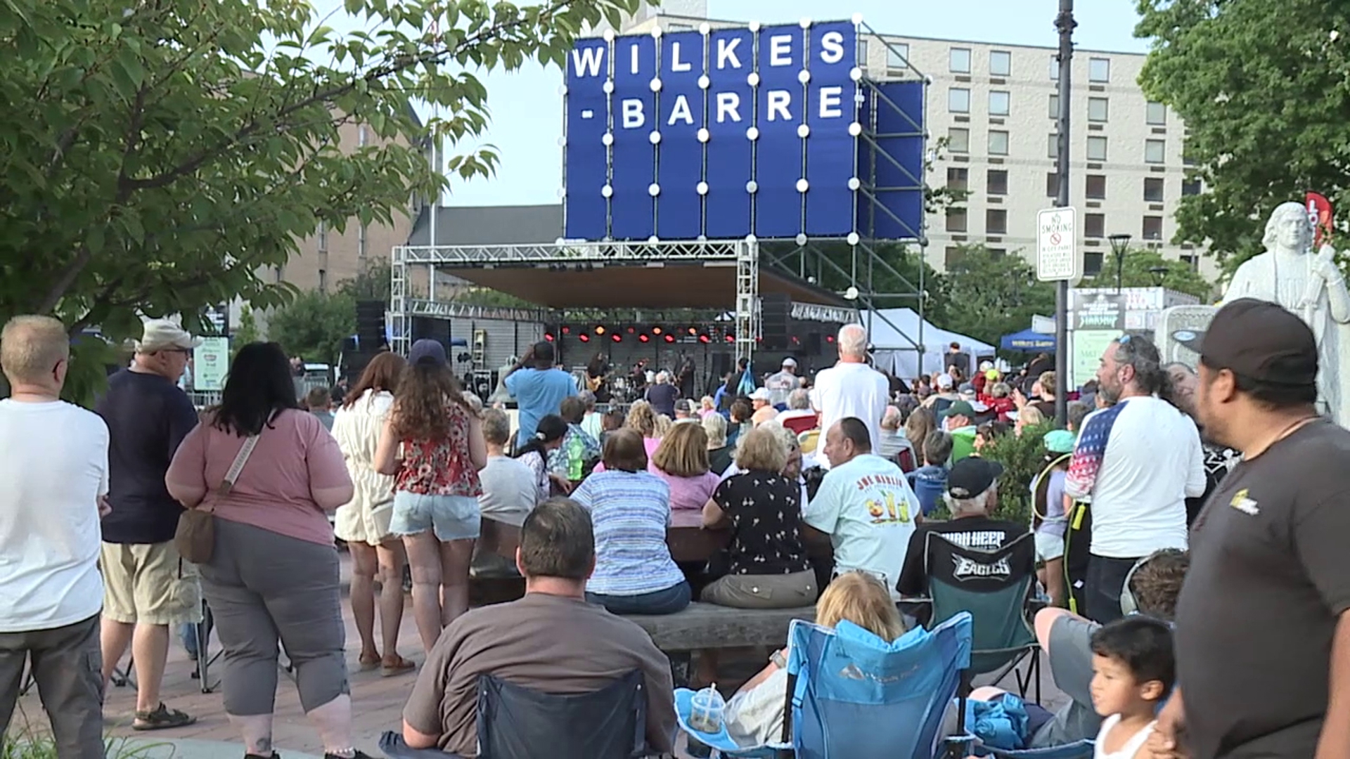 People packed the square in Wilke-Barre Friday night to hear Starship.