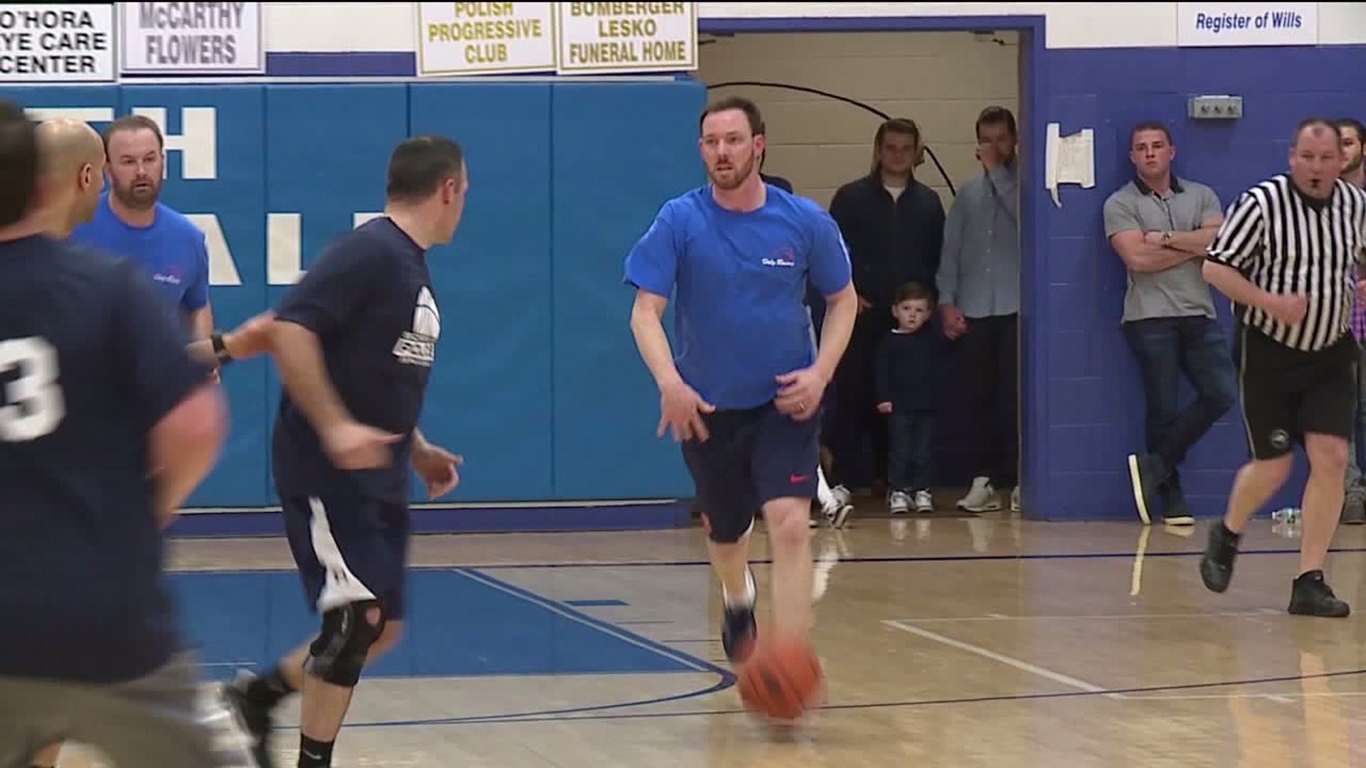Gerry McNamara Plays in Charity Game at Holy Rosary Center