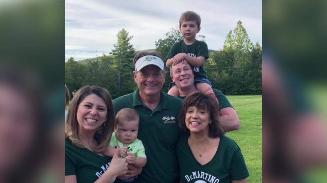Coach receives gift of appreciation - Vimarsana News