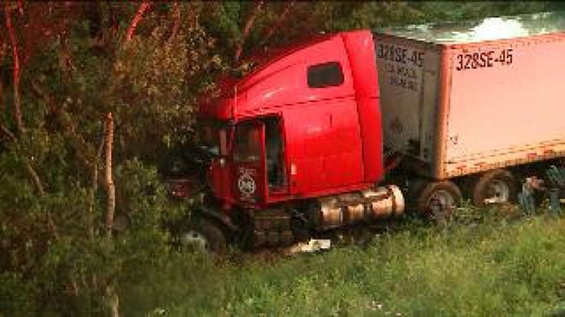 Tractor Trailer Crash on Interstate 81 Northbound