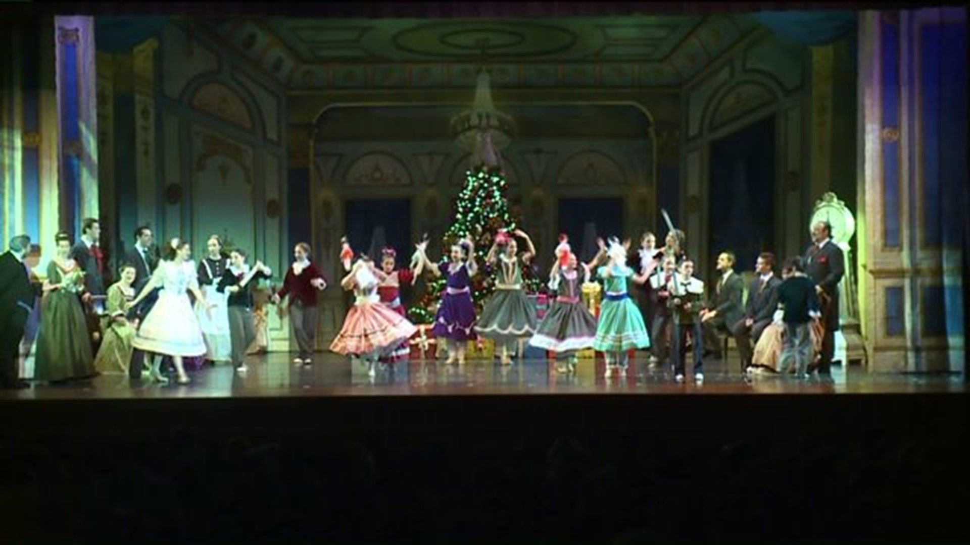 Hundreds Turn Out For Free Performances Of The Nutcracker