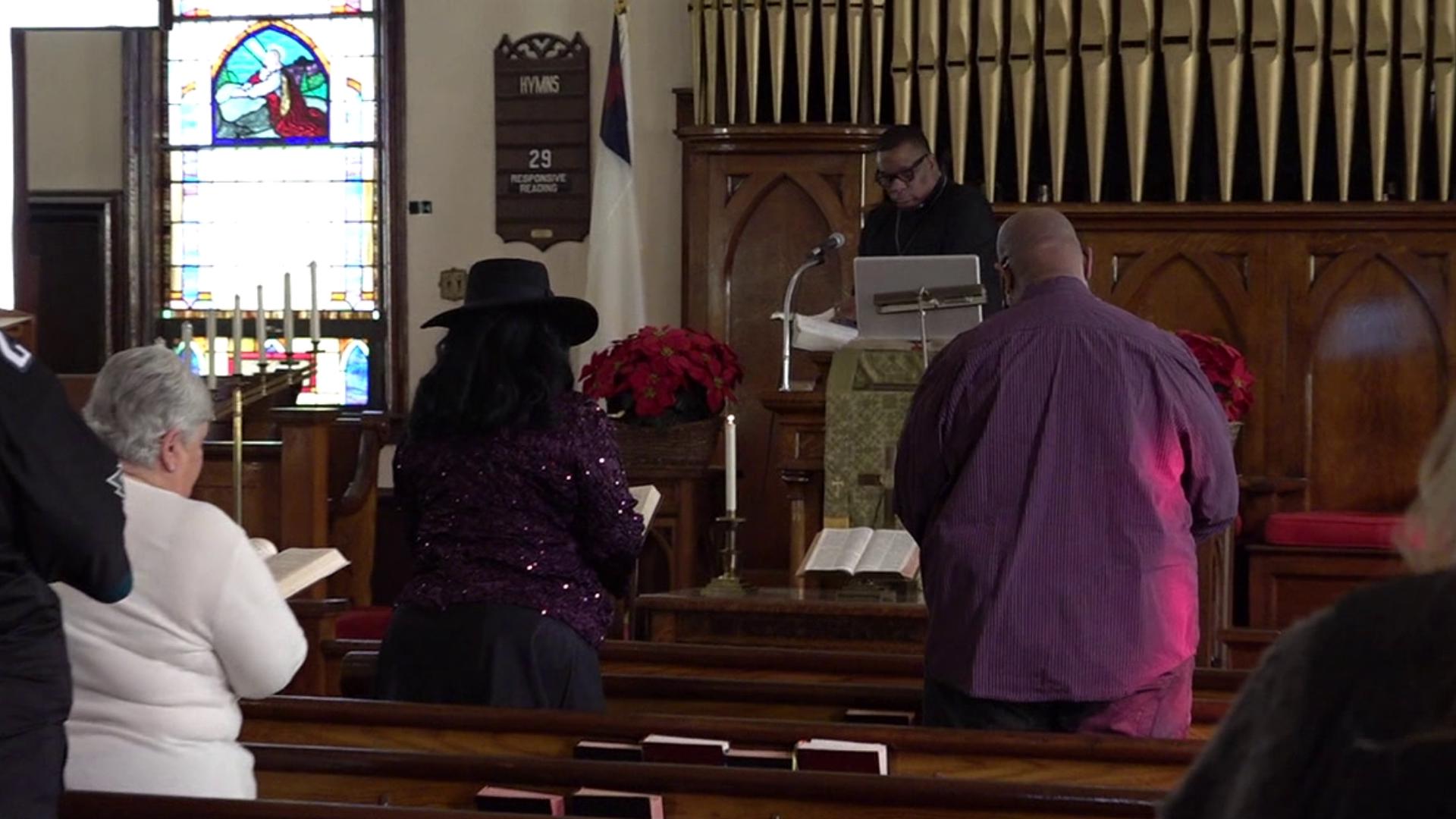 It was a historic day in part of Luzerne County as worshippers at First Congregation Church of West Pittston welcomed Pastor Harraway.