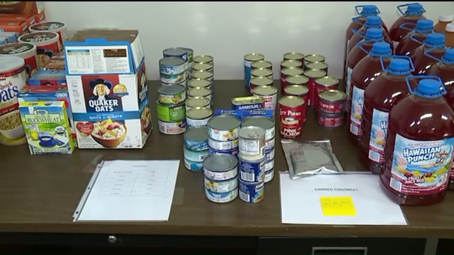 Food Pantry Helps Battle Hunger