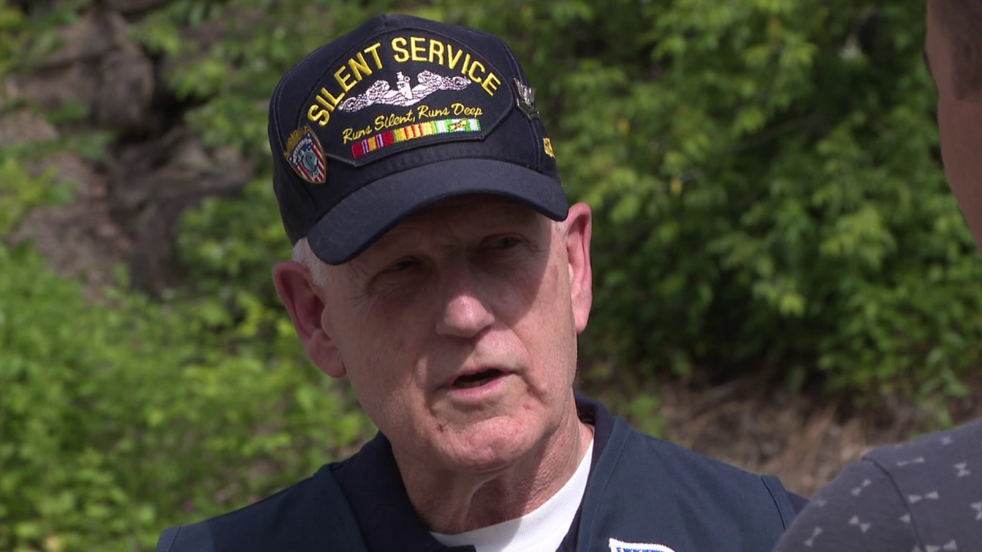 Navy Veteran Talks About What Could Have Cause Oceangate Disaster 