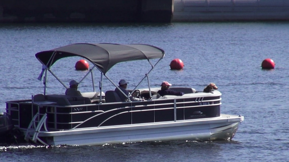 Enjoying last summer day on Lake Wallenpaupack