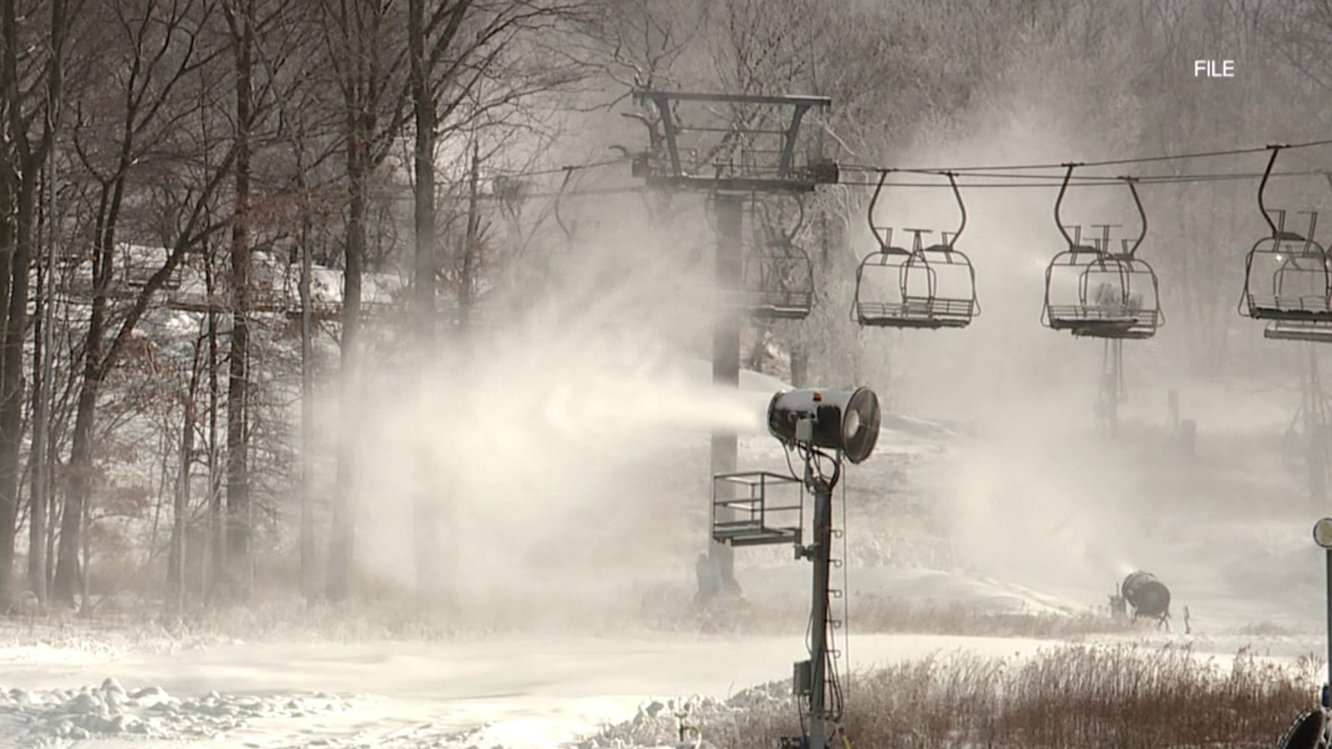 The resorts have suspended operations on Saturday to conserve snow after the warm temperatures.