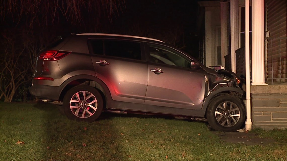 Car crashes into porch in Scranton