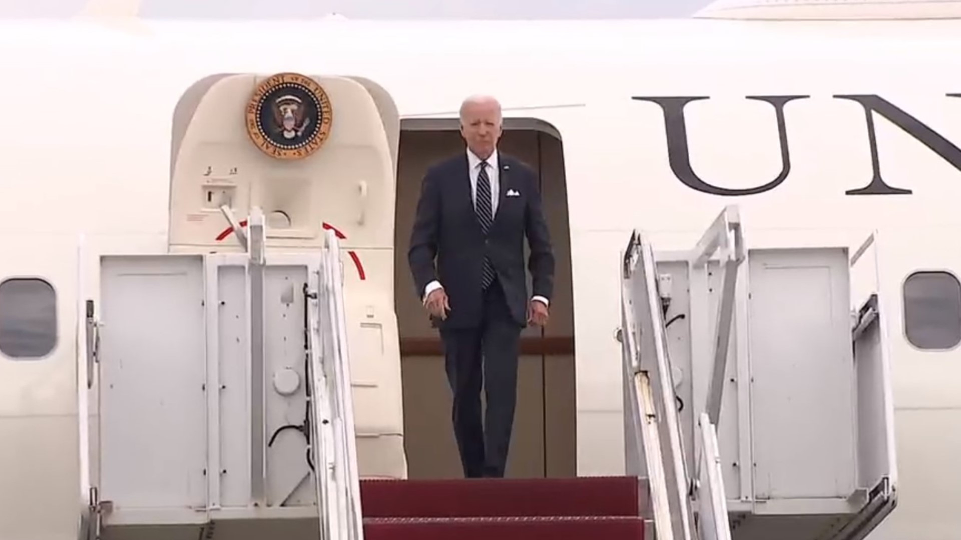 The president is back in our area for a private visitation with the Casey family after the death of former Pennsylvania First Lady Ellen Casey.