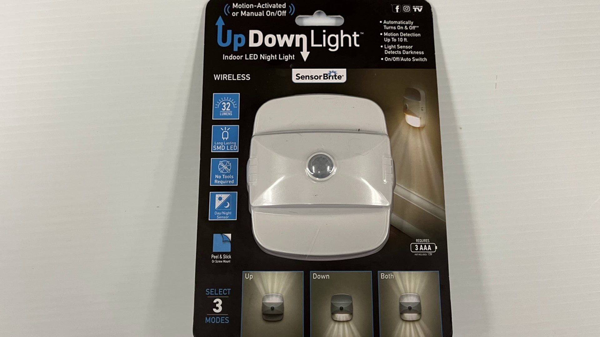 Chief Meteorologist Kurt Aaron tests a product that claims to be one of the best motion lights you can buy for less than $15.